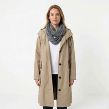 Khaki kleuren